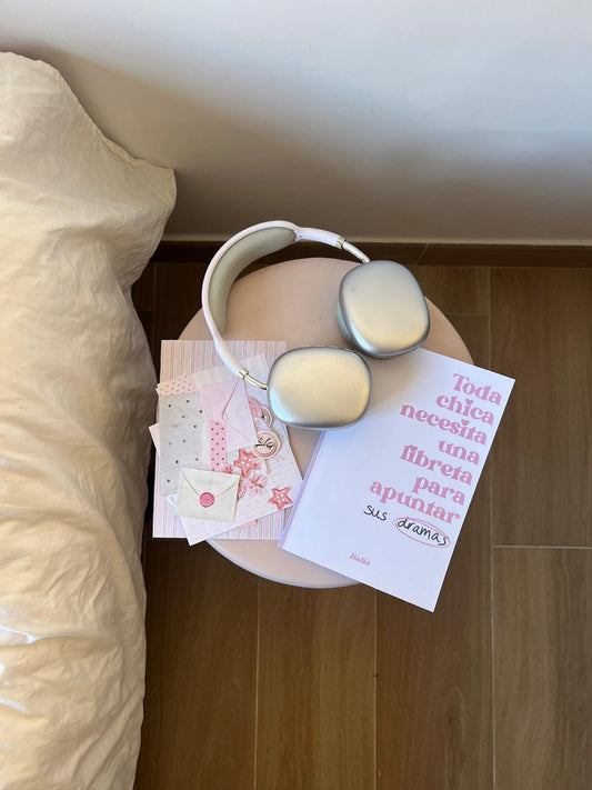 Libreta de notas con puntos