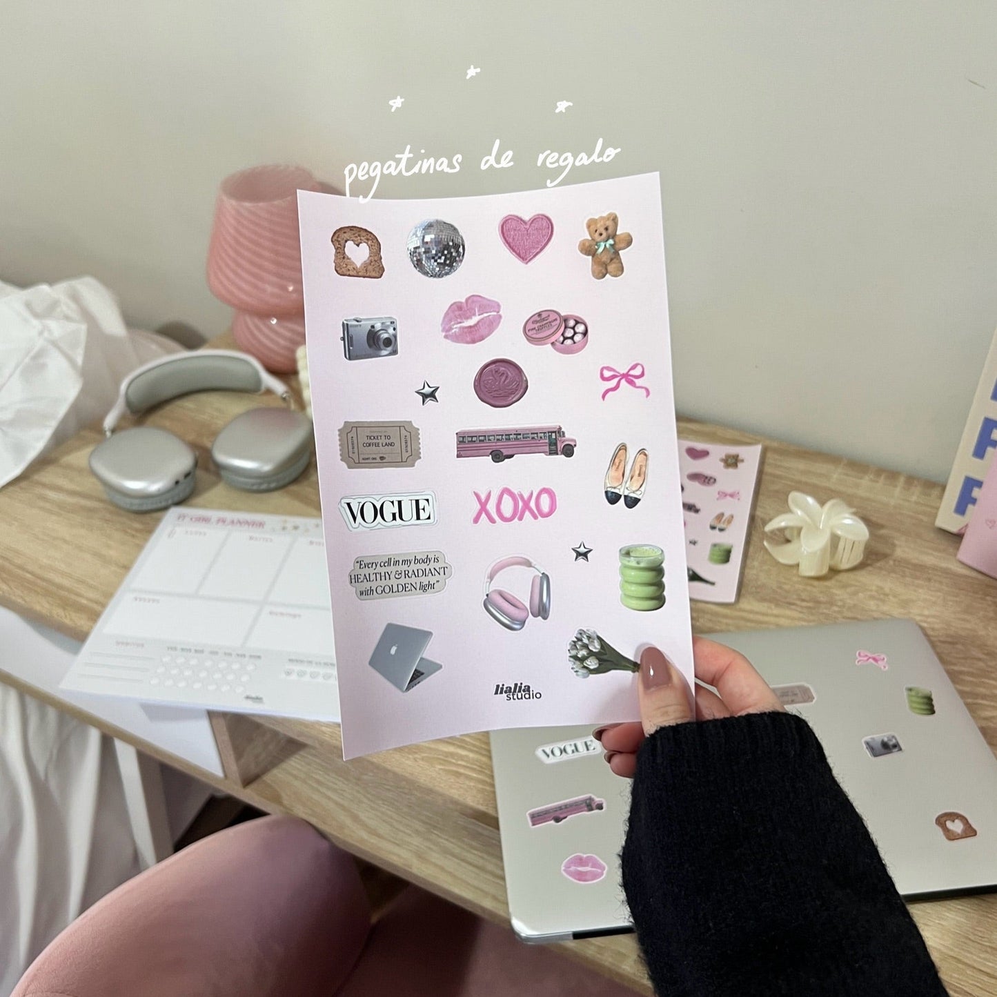 It girl planner