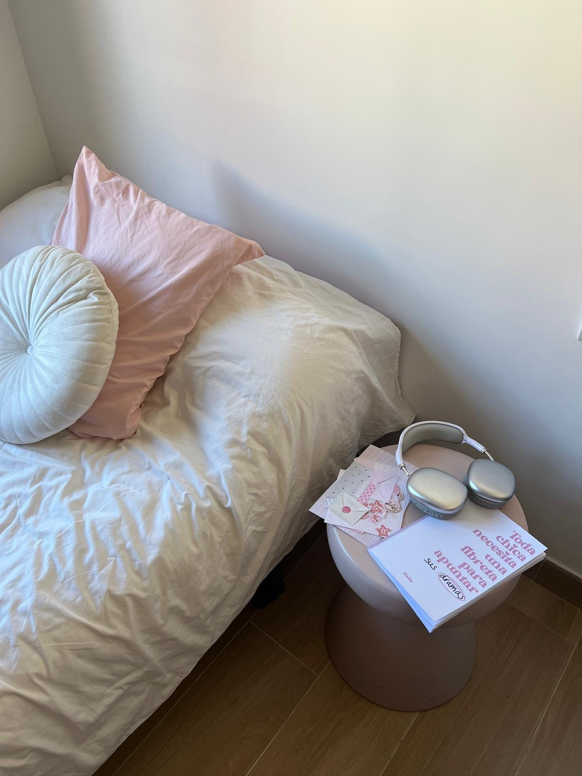 Libreta de notas con puntos